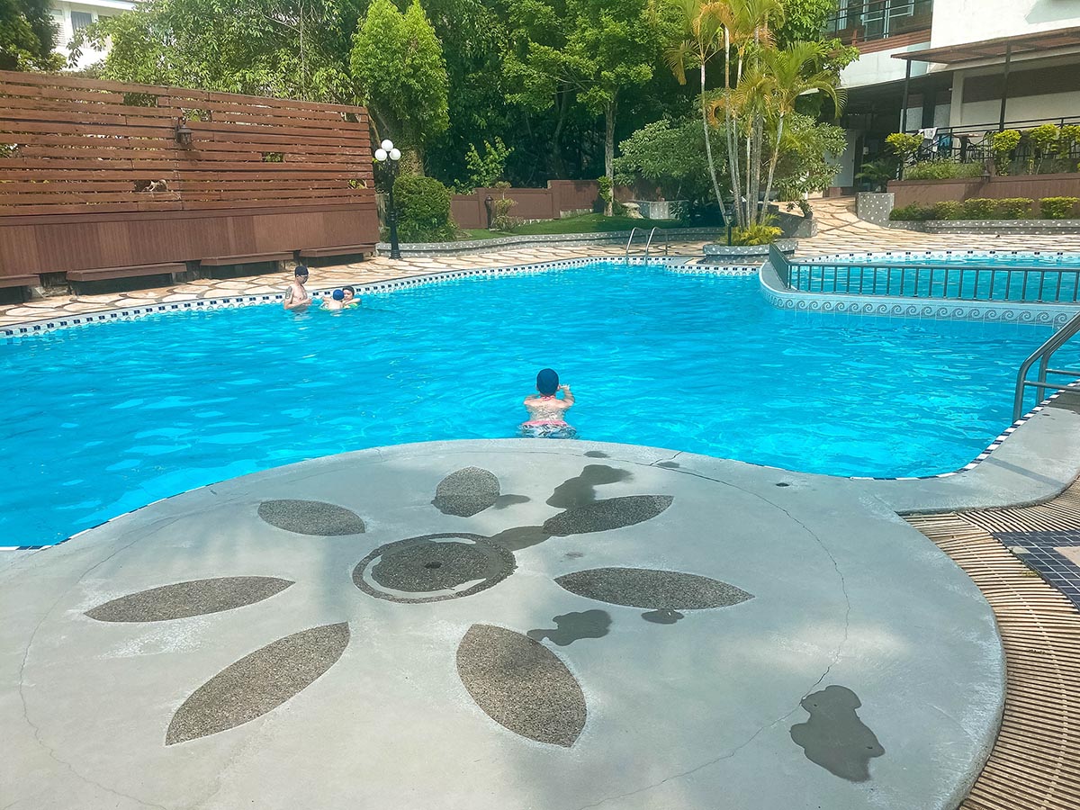 Swimming Pool Kings Garden Villa Resort Hotel Taiwan